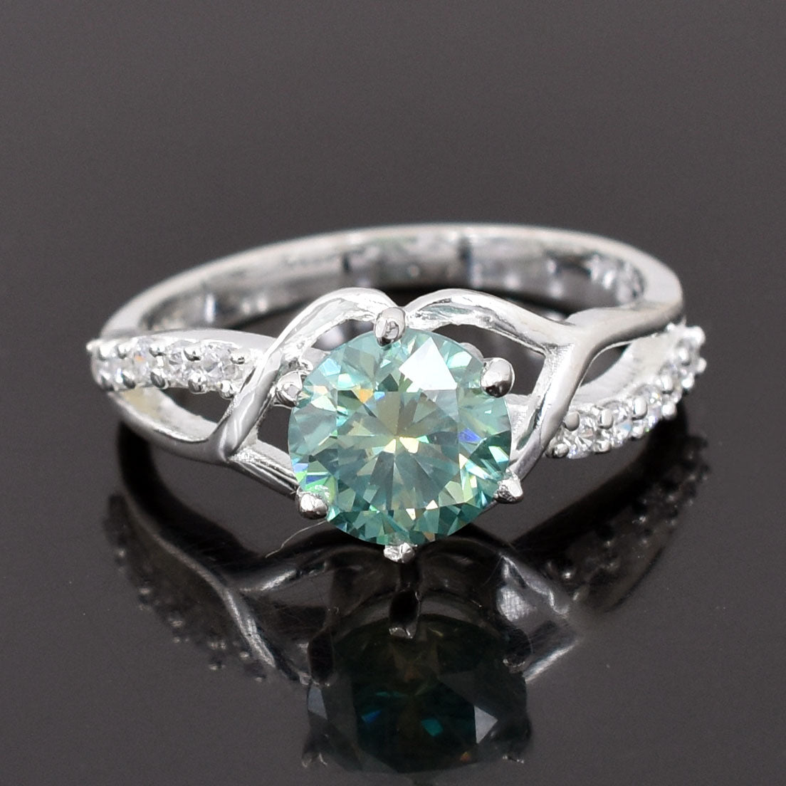 Blue Round Cut Ring
