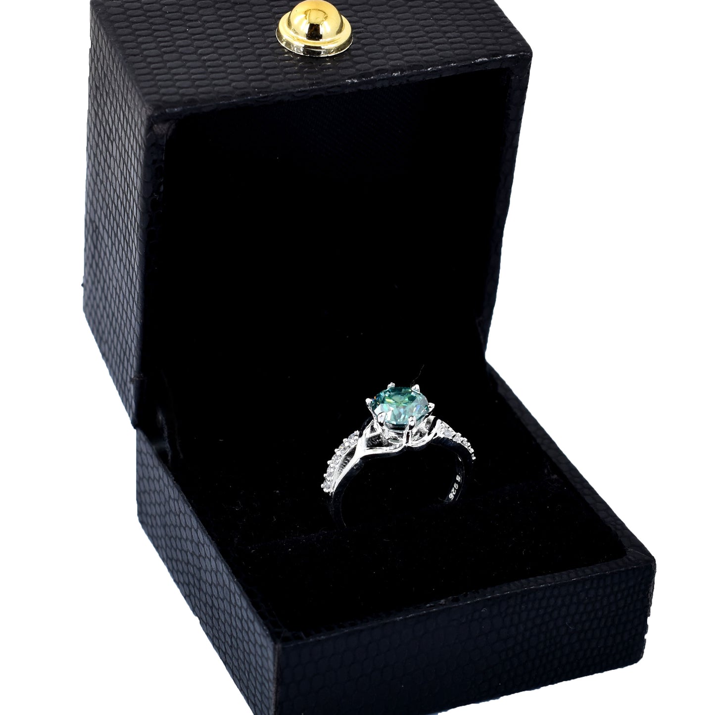Blue Round Cut Ring