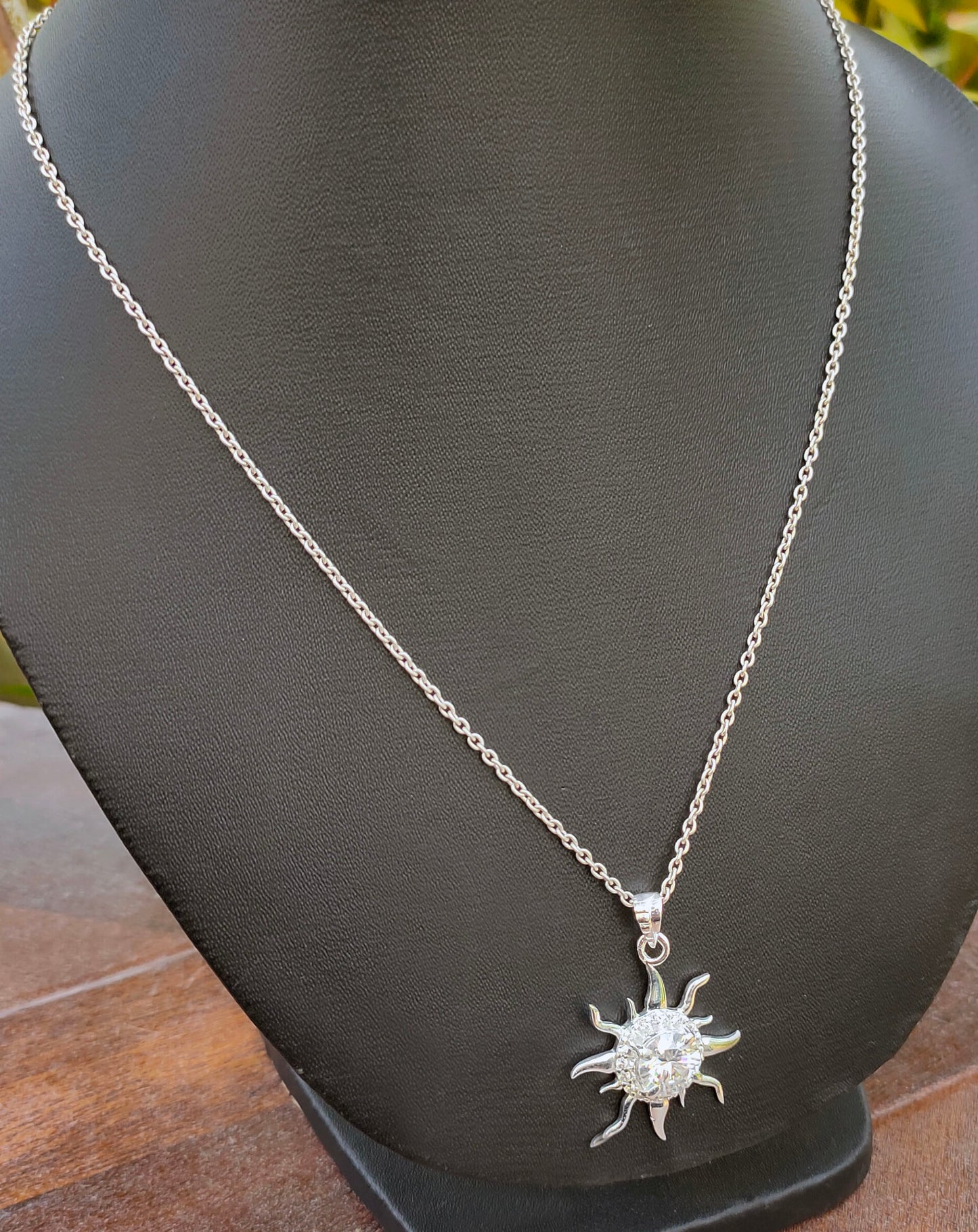 White Round Cut Statement Necklace Charm