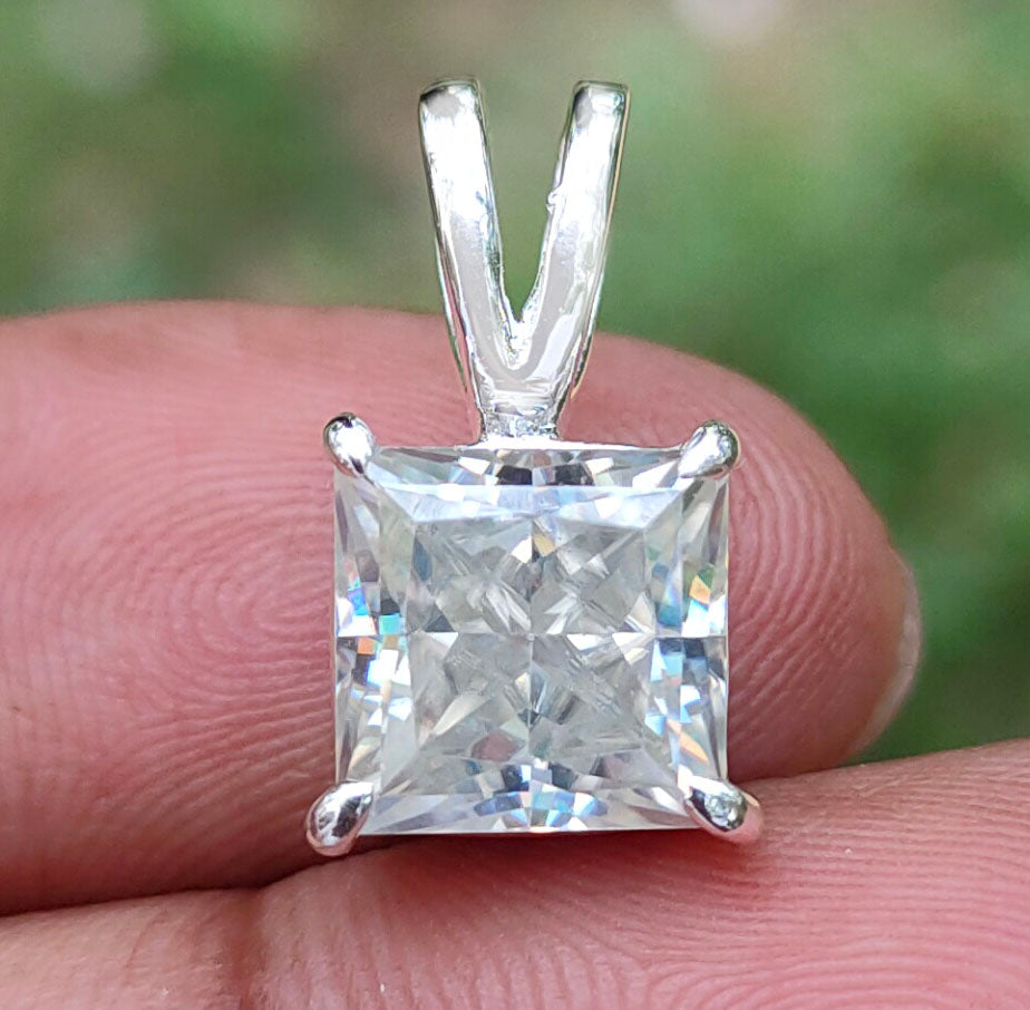 White Princess Cut Pendant Fashion Jewelry