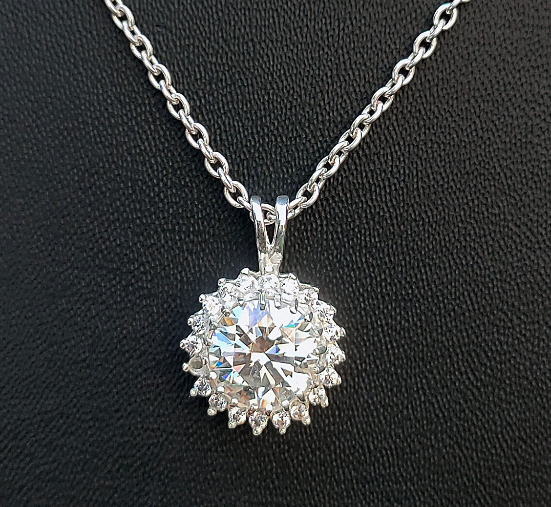 White Round Cut Pendant