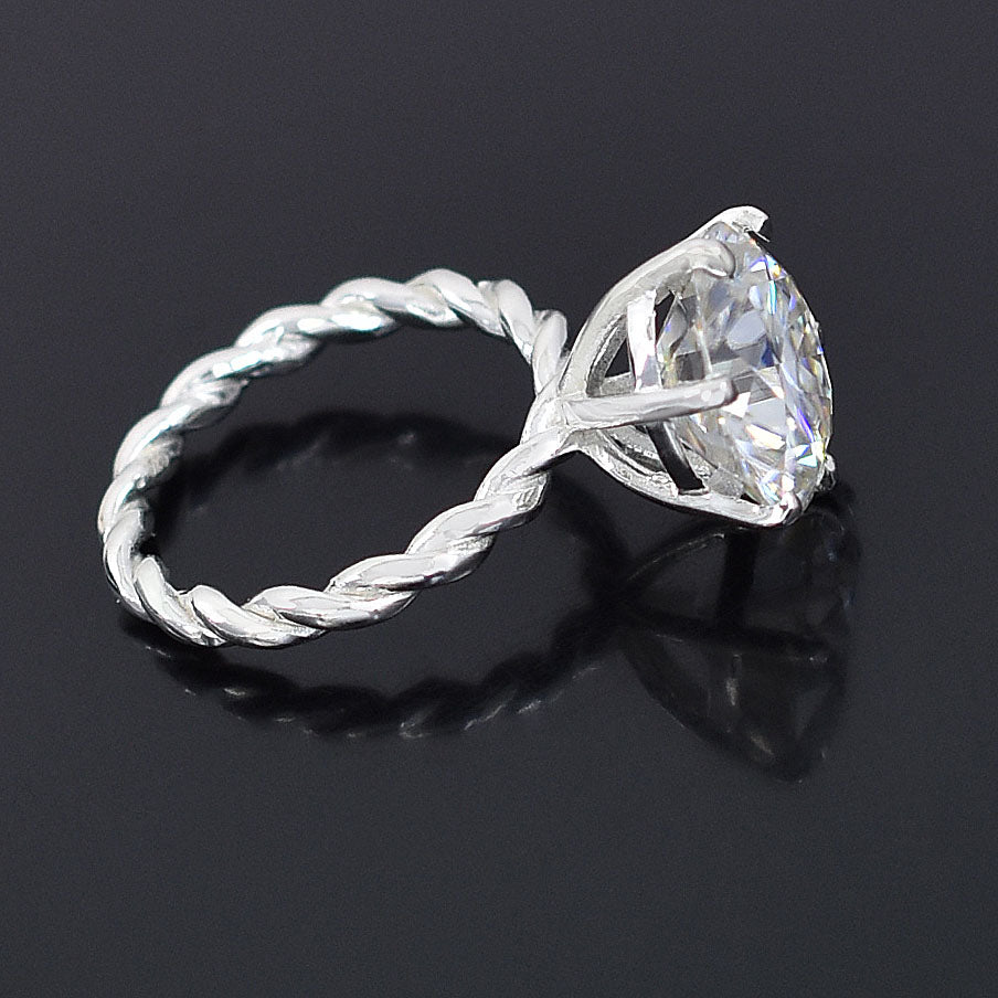 White Round Cut Ring
