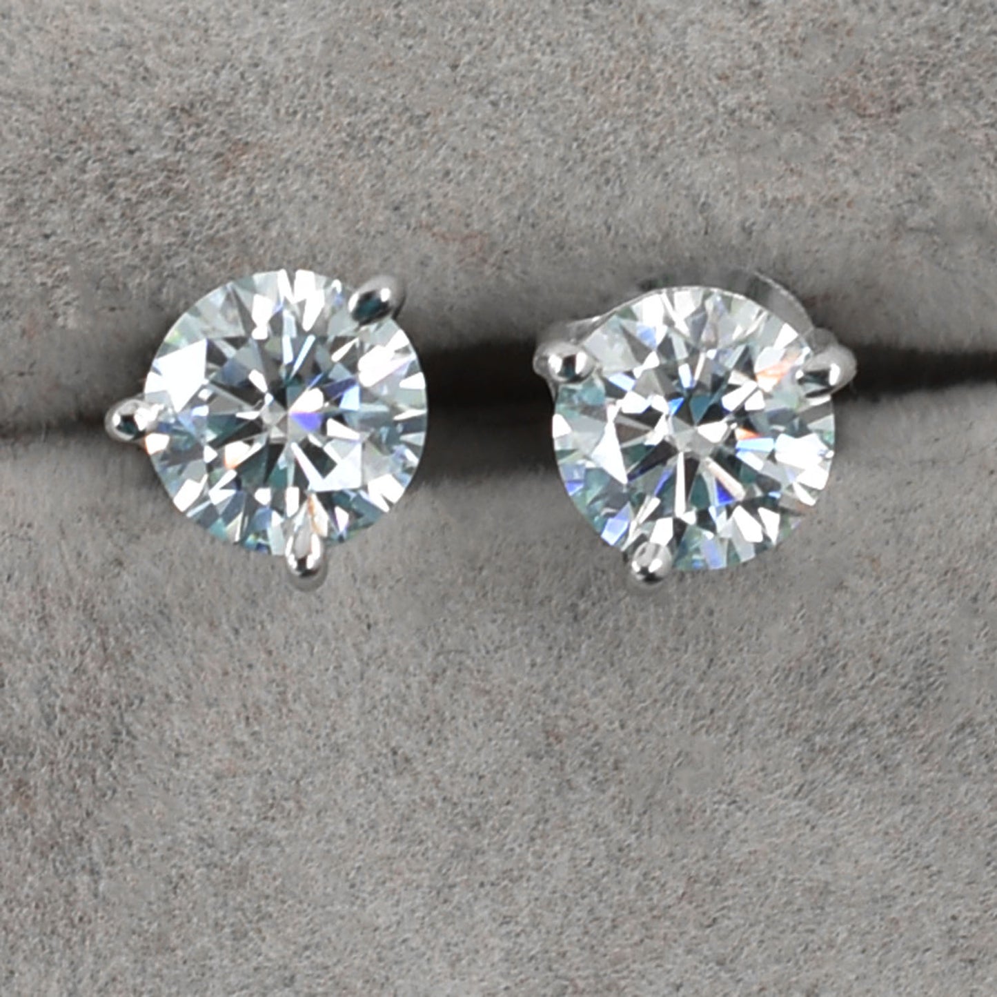 White Round Stud Earrings