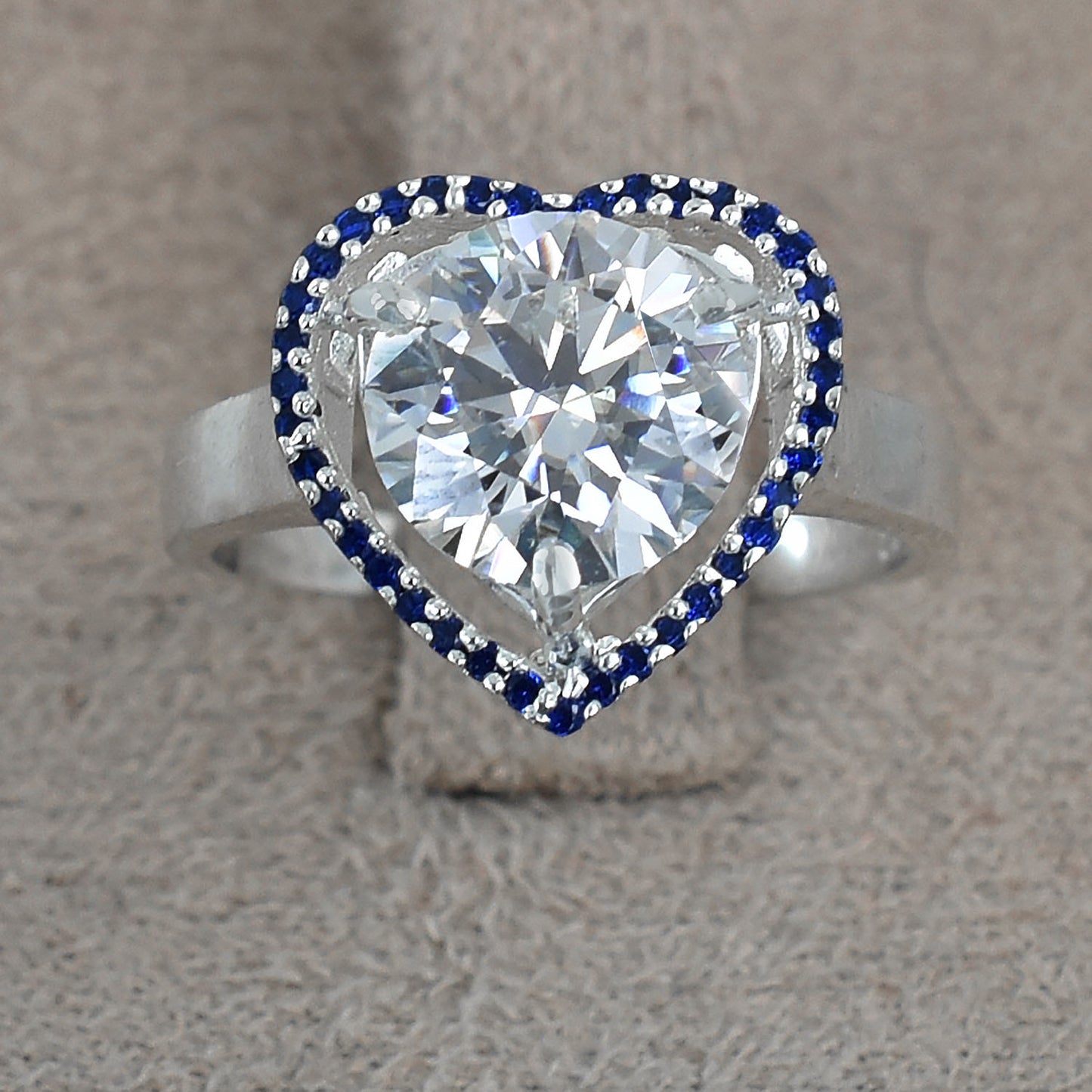 White Round Cut Ring