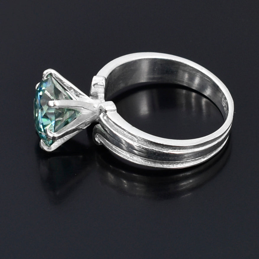Blue Round Cut Ring