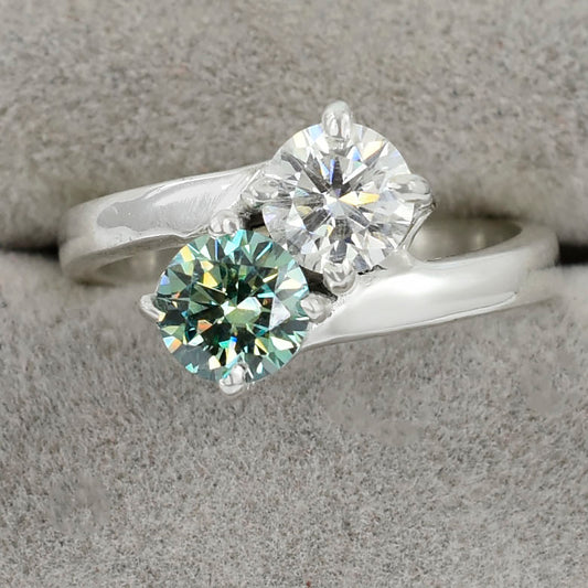 Blue & White Round Cut Ring