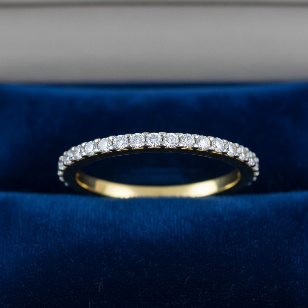 White Round Cut Ring