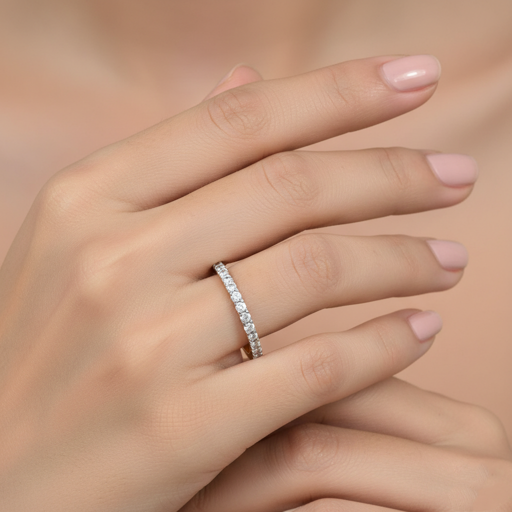 White Round Cut Ring