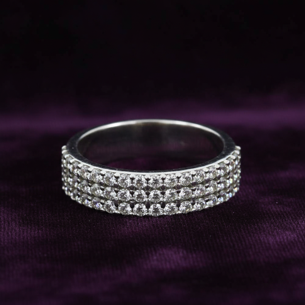 White Round Cut Ring