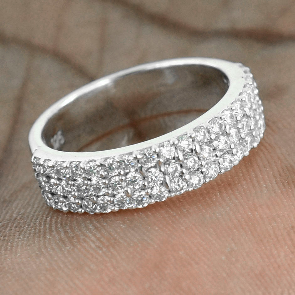 White Round Cut Ring