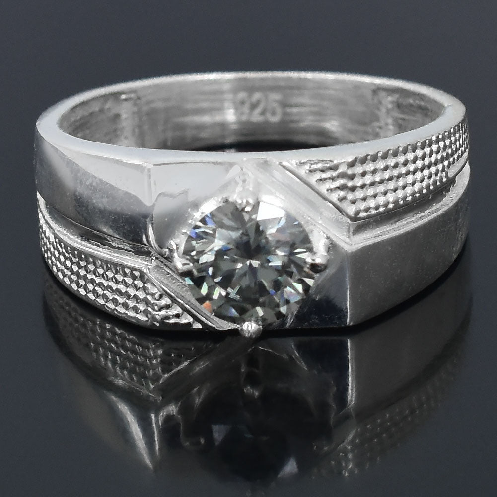 Grey Round Cut Ring