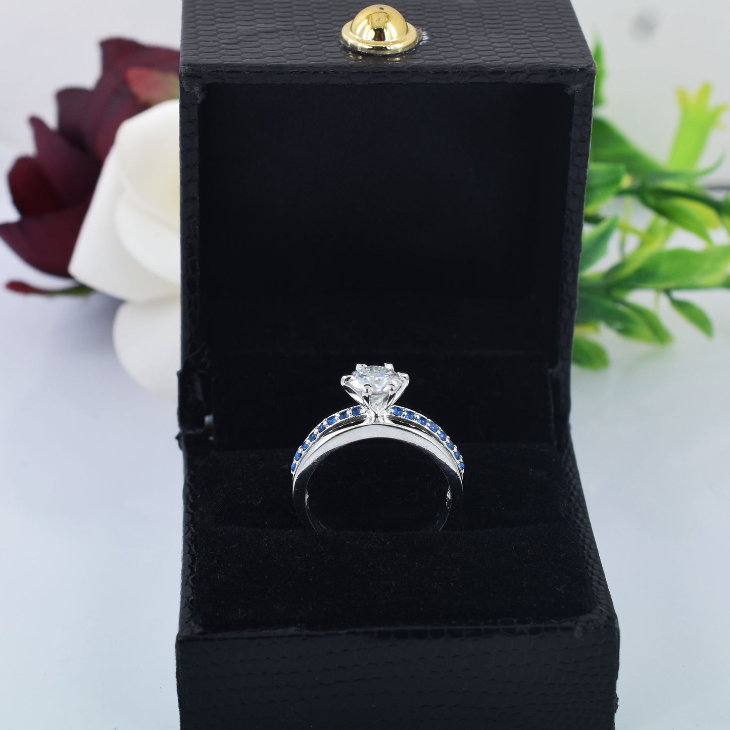 White Round Cut Ring