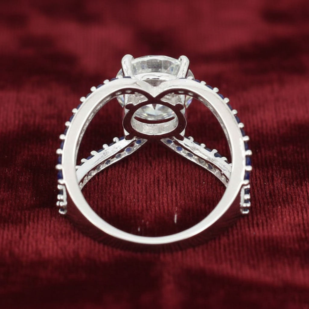 White Round Cut Ring