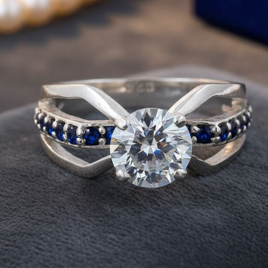 White Round Cut Ring