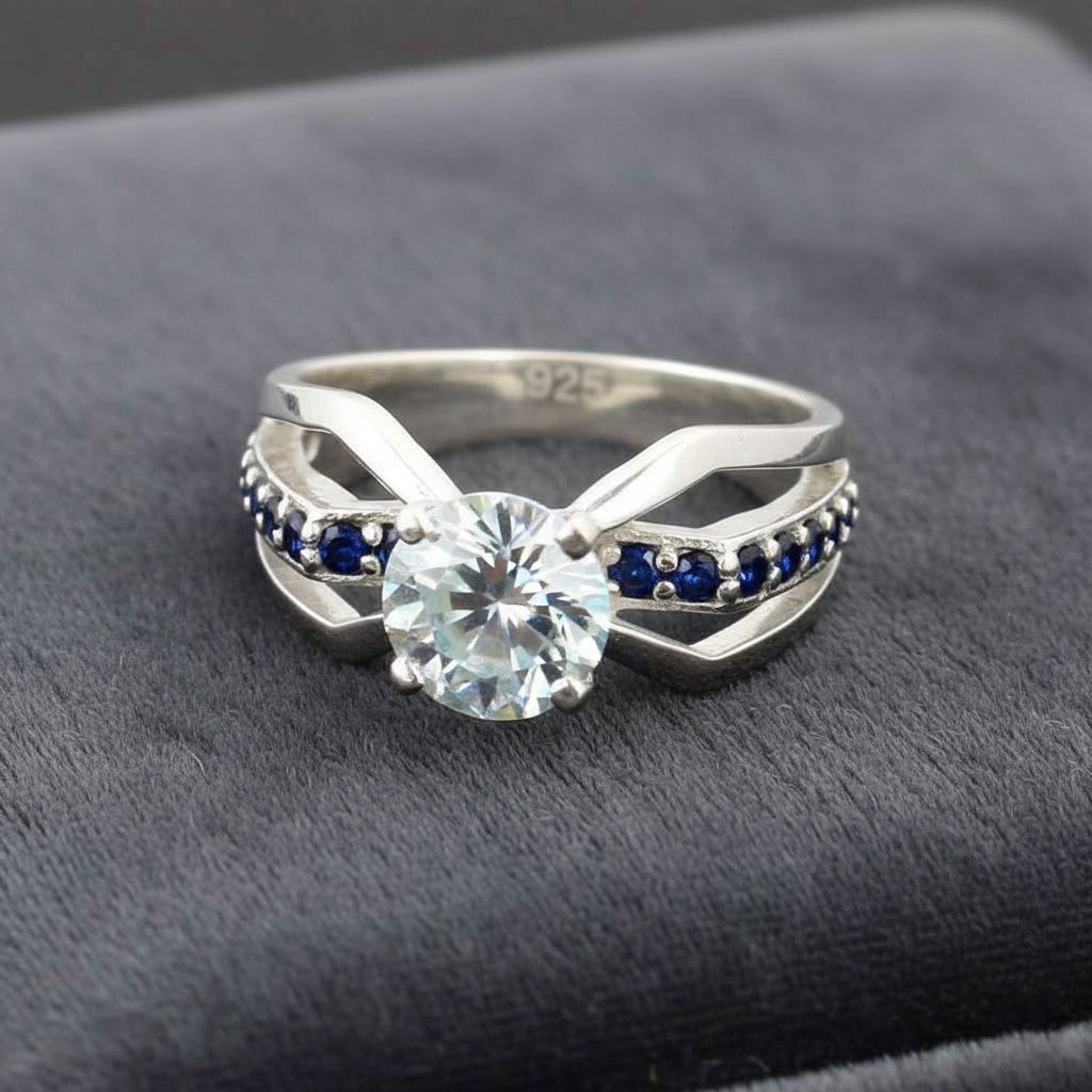 White Round Cut Ring