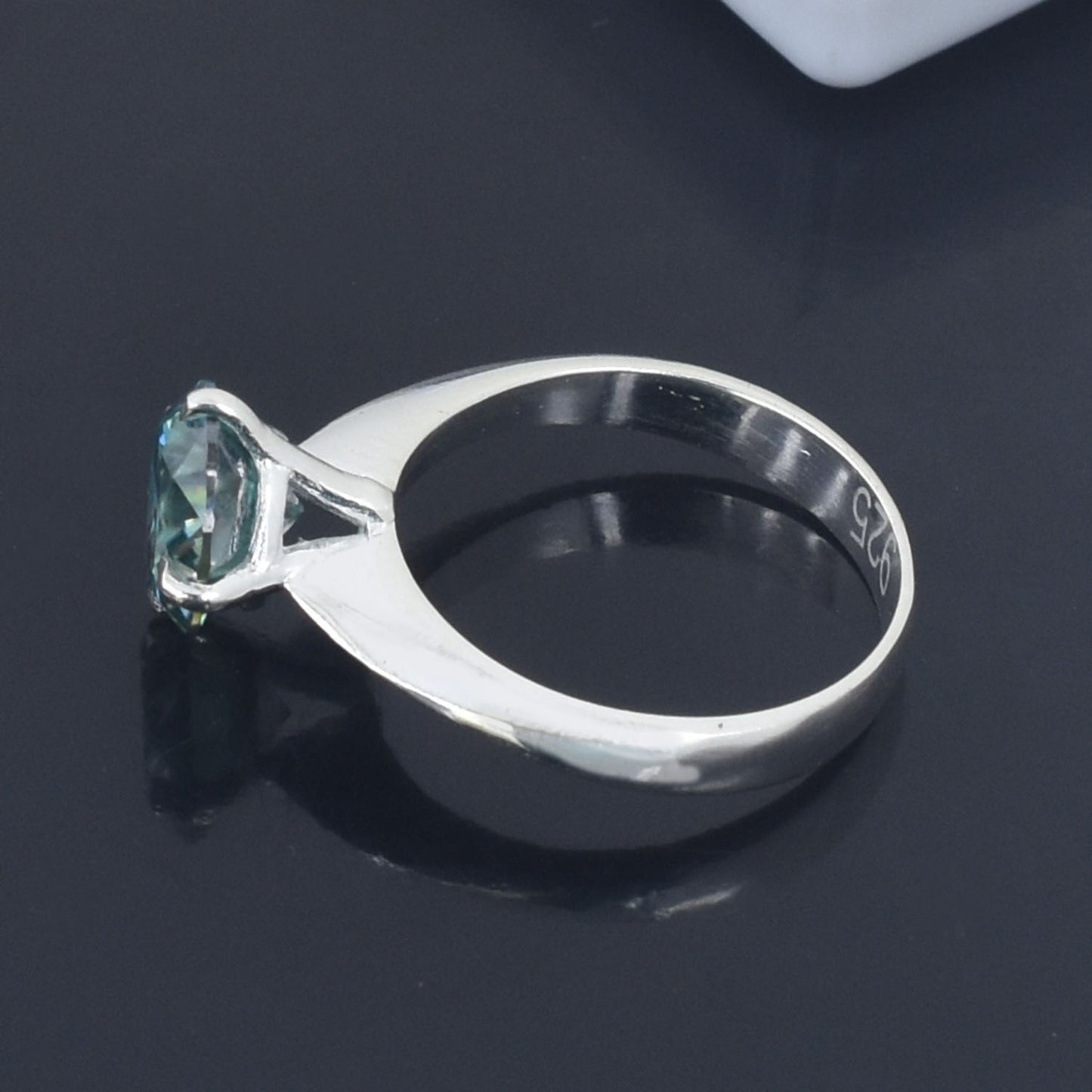 Blue Round Cut Ring