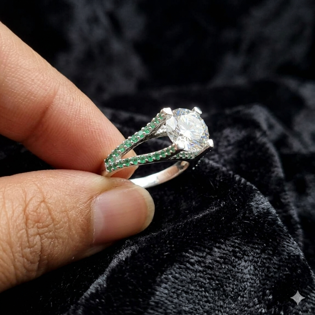 White Round Cut Ring
